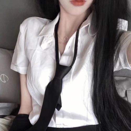 然后我们跳了舞